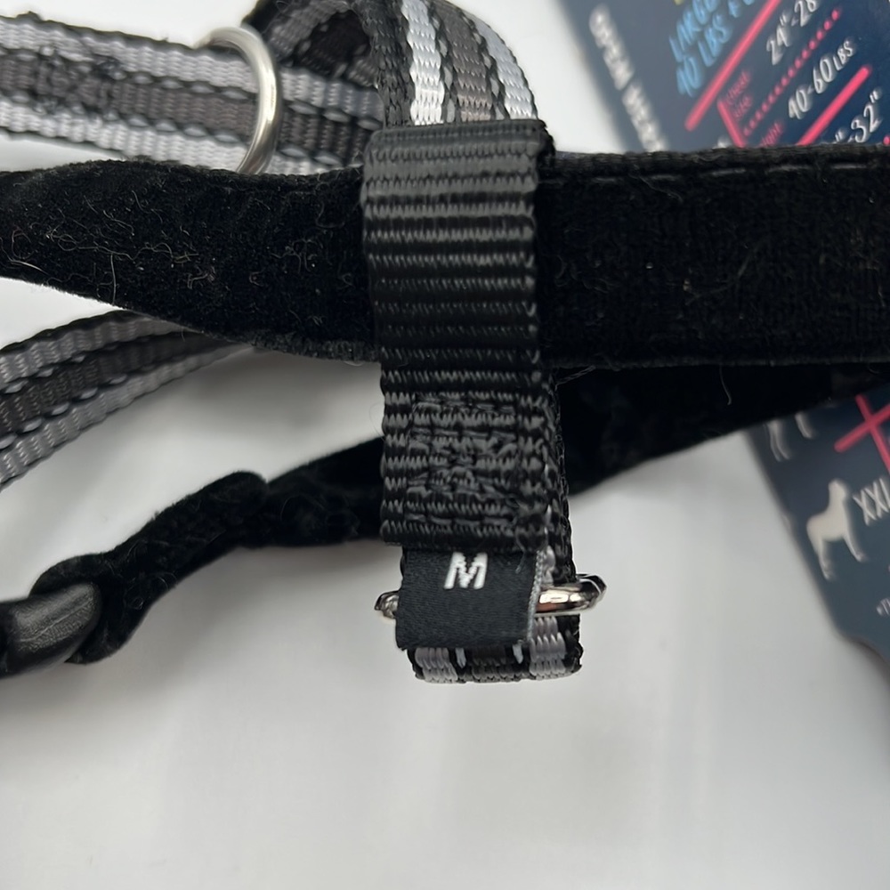 NEW FREEDOM HARNESS & LEASH-MED - Picture 4 of 6